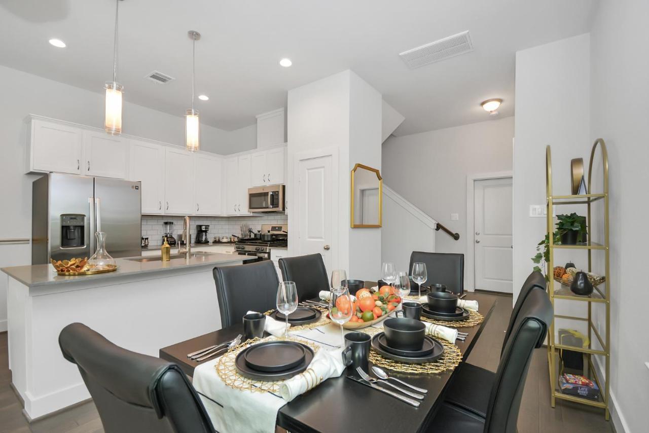 Emerald Palace - New, Modern 3Br Townhome Close To Downtown, Nrg, Med Ctr Houston Bagian luar foto