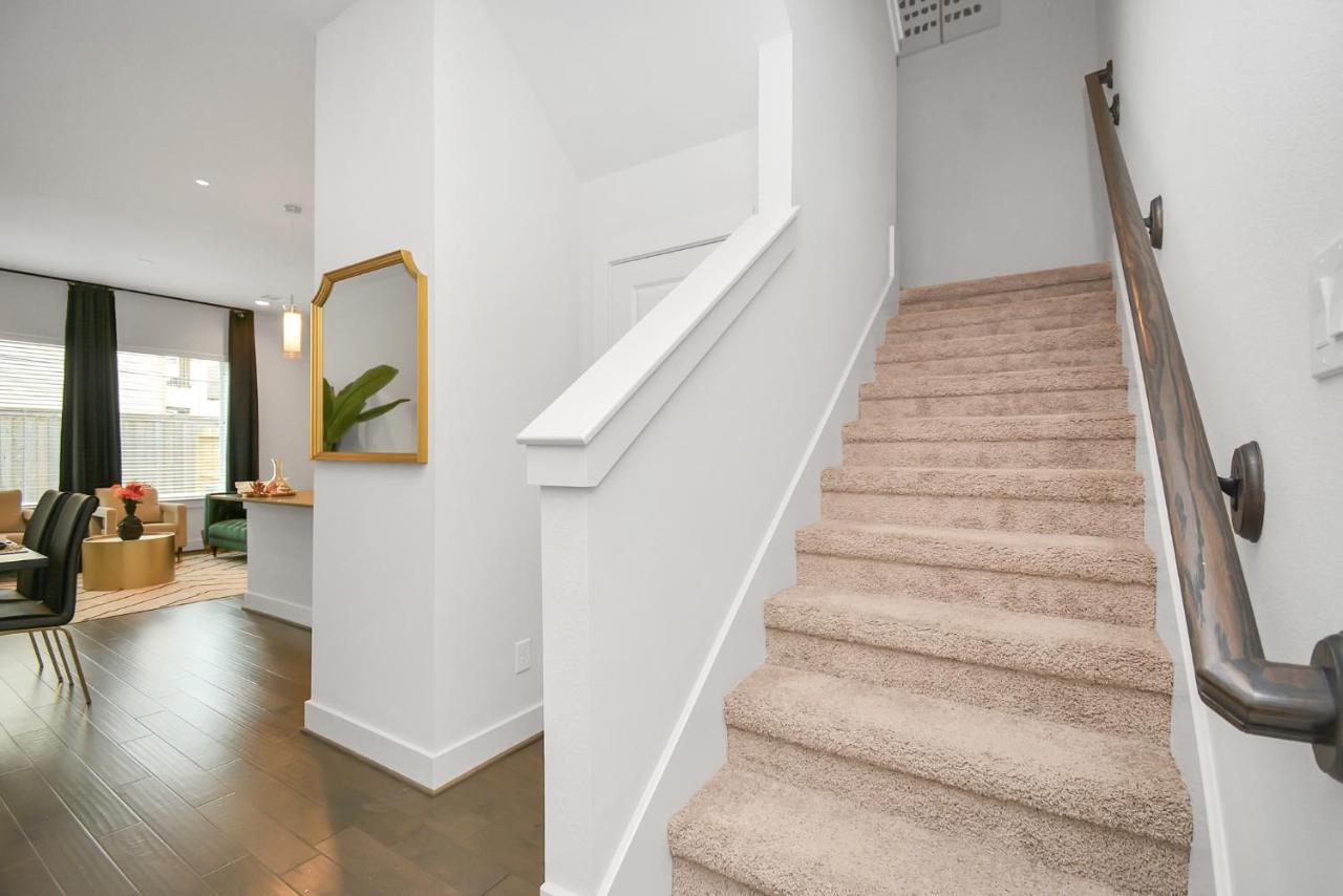 Emerald Palace - New, Modern 3Br Townhome Close To Downtown, Nrg, Med Ctr Houston Bagian luar foto
